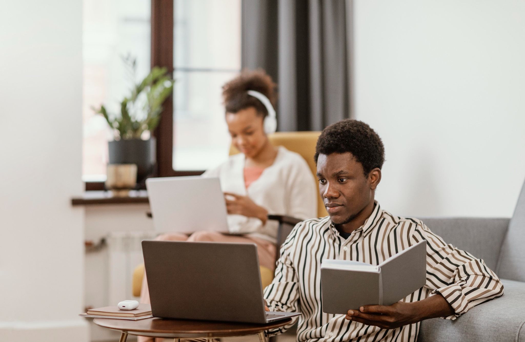 Best IT Courses for Africans Who Want to Work Remotely and Earn in Dollars